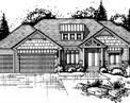 1203 Edgewater Court, Raymore