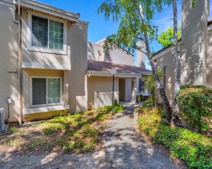 673 Palomino Dr C, Pleasanton