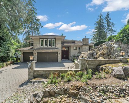 3930 Bayridge Avenue, West Vancouver