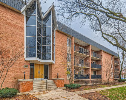 1060 N Mill Street Unit #312, Naperville