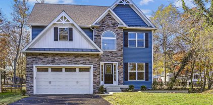 722 Whitneys Landing Dr, Crownsville
