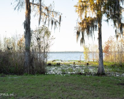281 Federal Point Rd, East Palatka