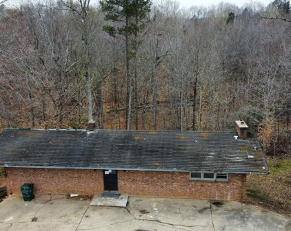 834 S Charleston St, Blacksburg