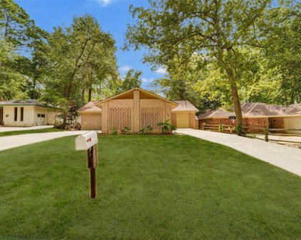 349 Rolling Hills Drive, Panorama Village