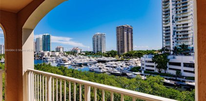 19601 E Country Club Dr Unit #7608, Aventura