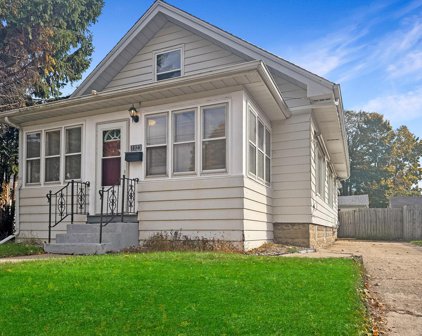 1023 East Main Street, Waukesha