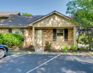 321 Kingswood Ct, Clarksville image