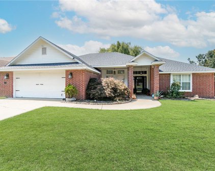 1204 N 35th  Street, Rogers
