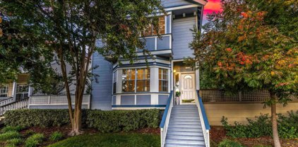 1029 Division St, Pleasanton