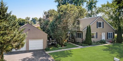 303 Jackson Boulevard, Grayslake