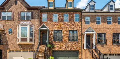 9006 Woodland Trail, Alpharetta