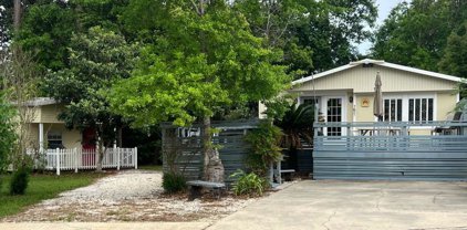 556 Escambia Loop, Lillian