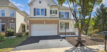 5641 Kertscher Ter, Centreville