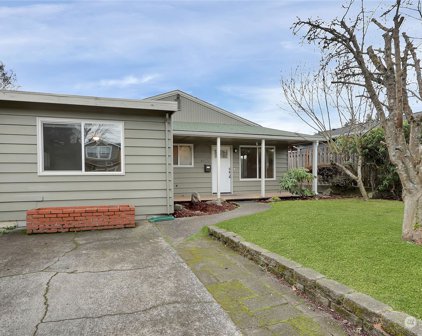 4631 N Defiance Street, Tacoma