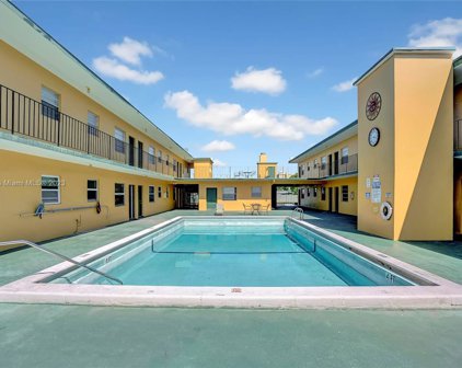 1975 Ne 135th St Unit #2E, North Miami