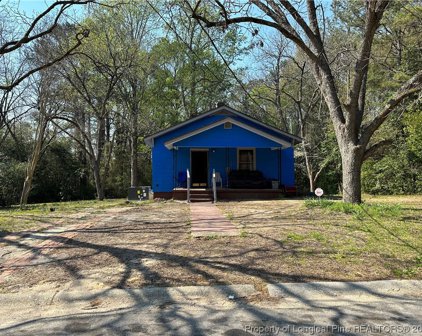 1900 Burnett Avenue, Fayetteville