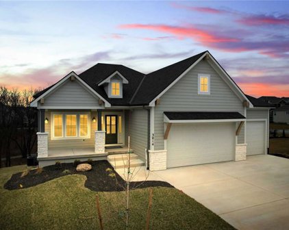 3014 NW Thoreau Place, Lee's Summit