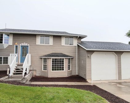 1104 Leslie Lane, Benton City