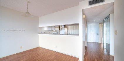 8020 Hampton Blvd Unit #404, North Lauderdale