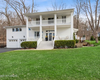 1121 N River Road, Algonquin
