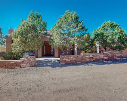 774 Calle Altamira, Santa Fe
