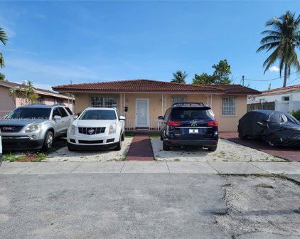4183 E 8th Ct, Hialeah