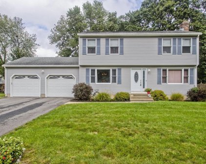 30 Caitlin Dr, Springfield