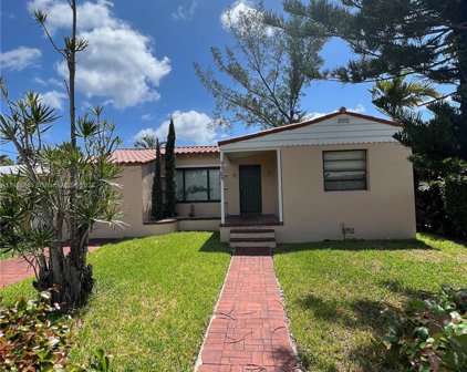 9225 Carlyle Ave, Surfside