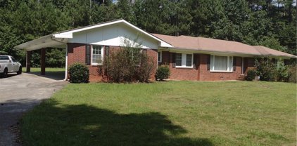 587 Highway 279, Fayetteville