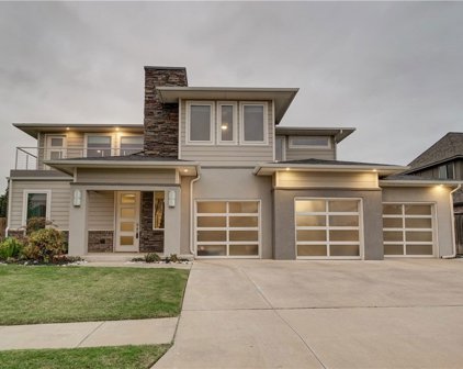 15201 Kestral Way, Edmond