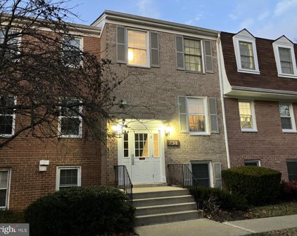 734 Quince Orchard Blvd Unit #734, Gaithersburg