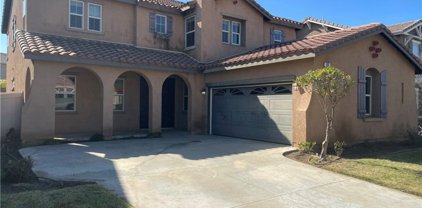 953 Curlew ST, Perris