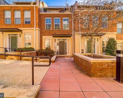 4027 East St, Fairfax