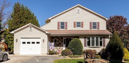 103 Jasmine Ct, Stephens City