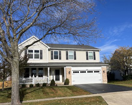 590 Chesterfield Lane, South Elgin