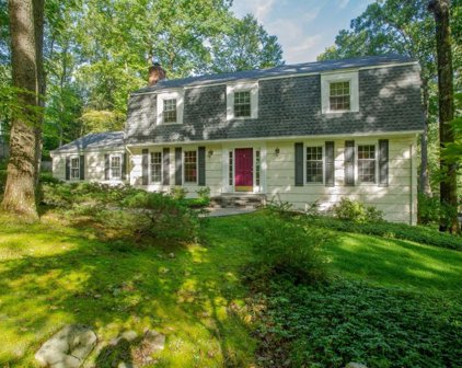 23 Lord William Penn Dr, Morris Twp.