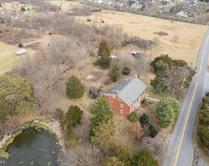 557 Tabler Station Rd, Gerrardstown