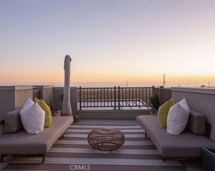 1619 Somerton Dr, Costa Mesa