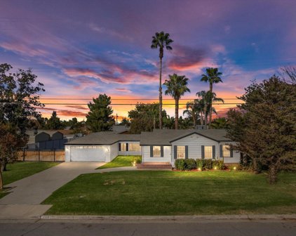 10000 Glenn, Bakersfield