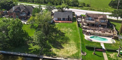 2703 Shady Lane, Webster