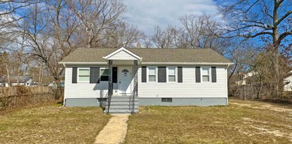 130 Roosevelt Avenue, Howell