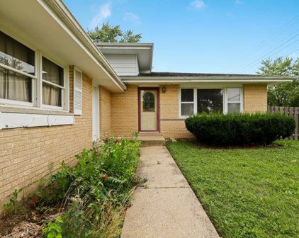 1802 W Spring Ridge Drive, Arlington Heights