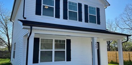 25 Gold Nw Street, Concord