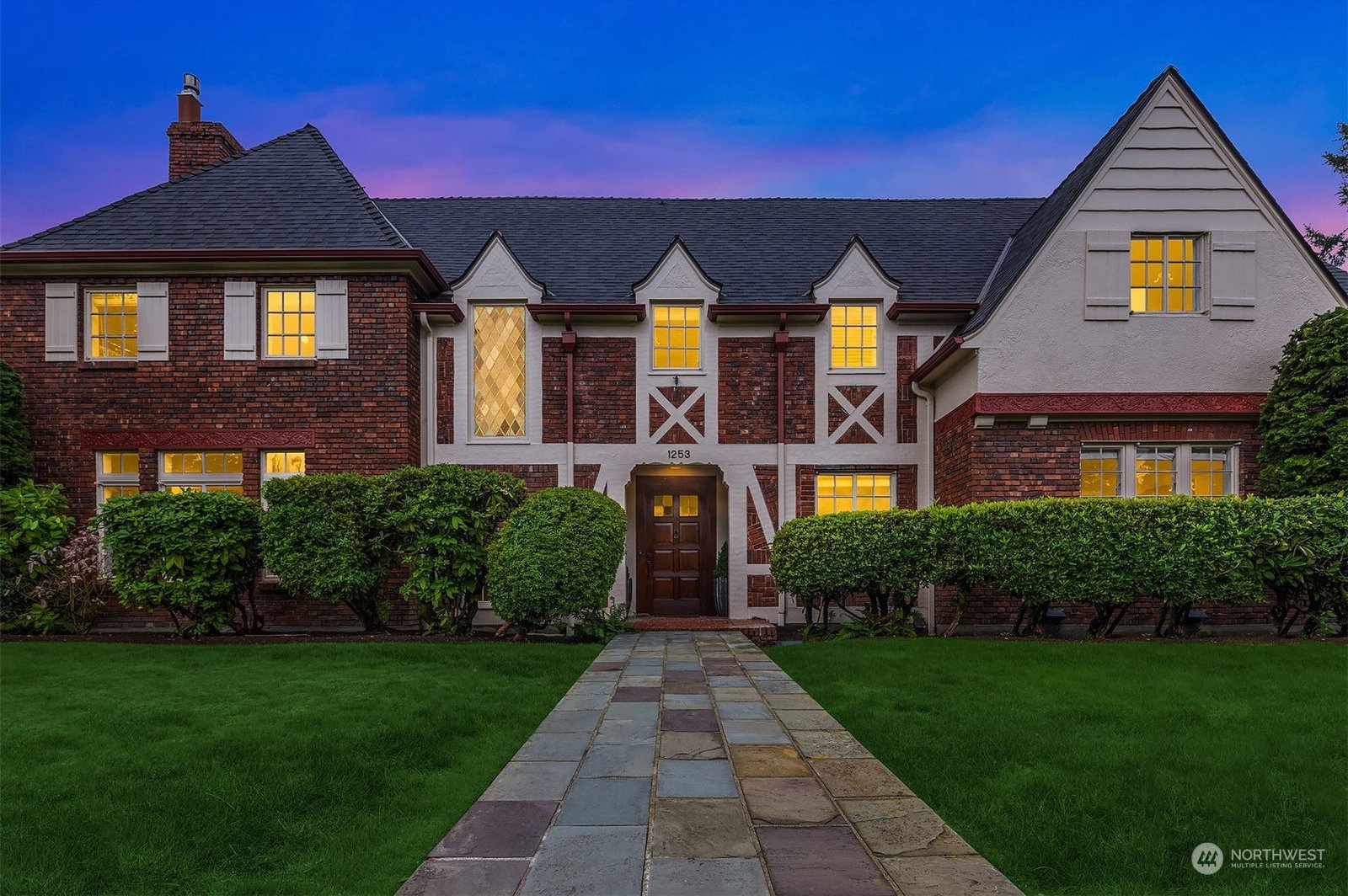 1253 Parkside Drive E, Seattle MLS 2289024 Skyline Properties, Inc