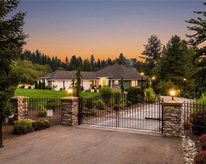 6130 Maltby Road, Woodinville