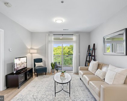 801 S Greenbrier St Unit #319, Arlington