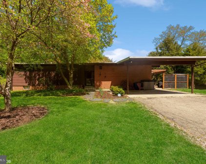 3304 Lightfoot Dr, Pikesville
