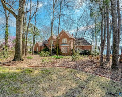 121 Lake Pointe Circle, Huntsville