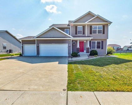 2407 White Oak Lane, Granger