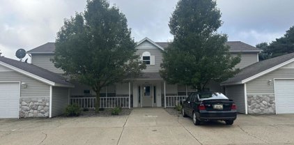 607 Trinity Dr Unit # 1, Caledonia